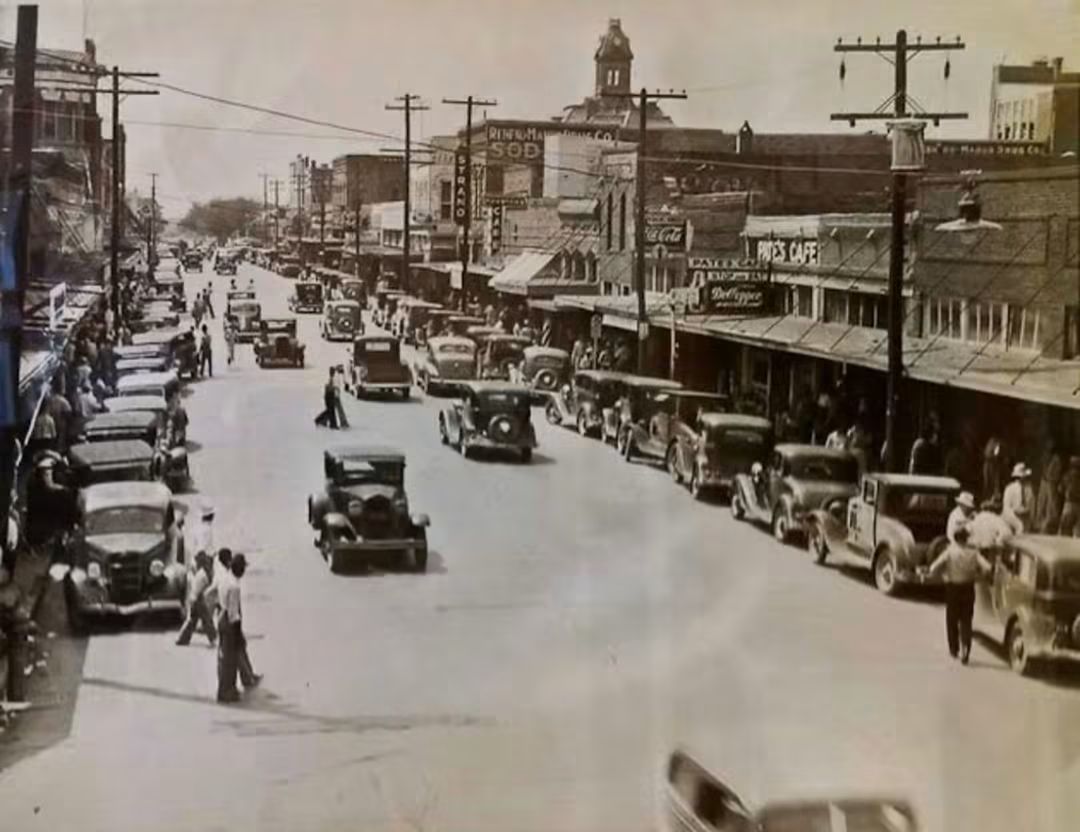 Historic Threadgill’s Jewelry in Marlin, Texas